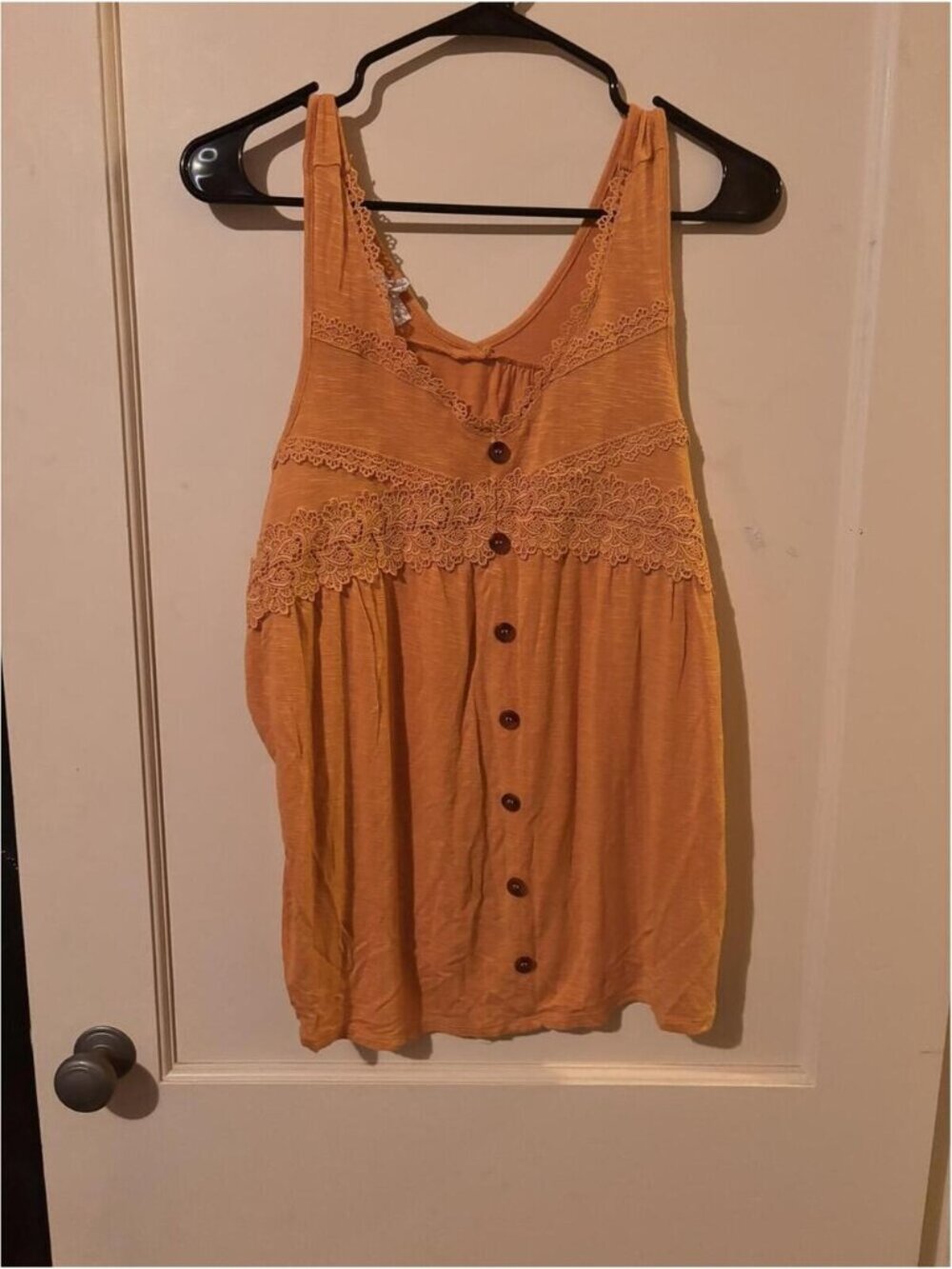 Eyeshadow Orange Sleeveless Lace Button-Front Top